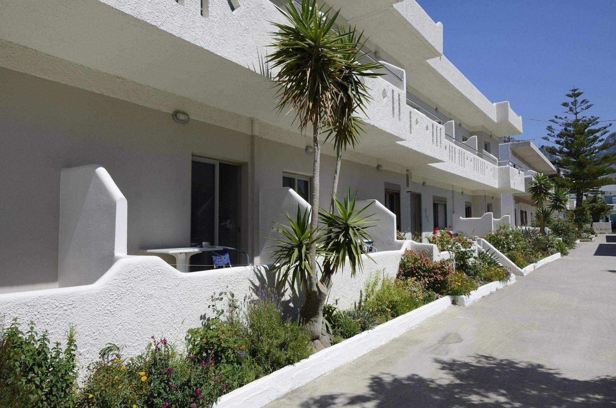 Aparthotel Costas & Chrysoula Plakias Exteriér fotografie