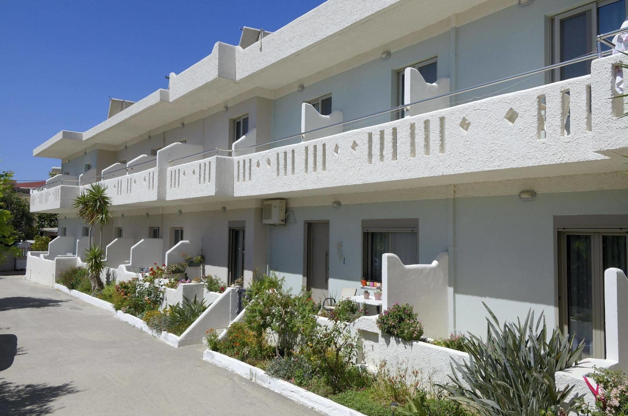 Aparthotel Costas & Chrysoula Plakias Exteriér fotografie